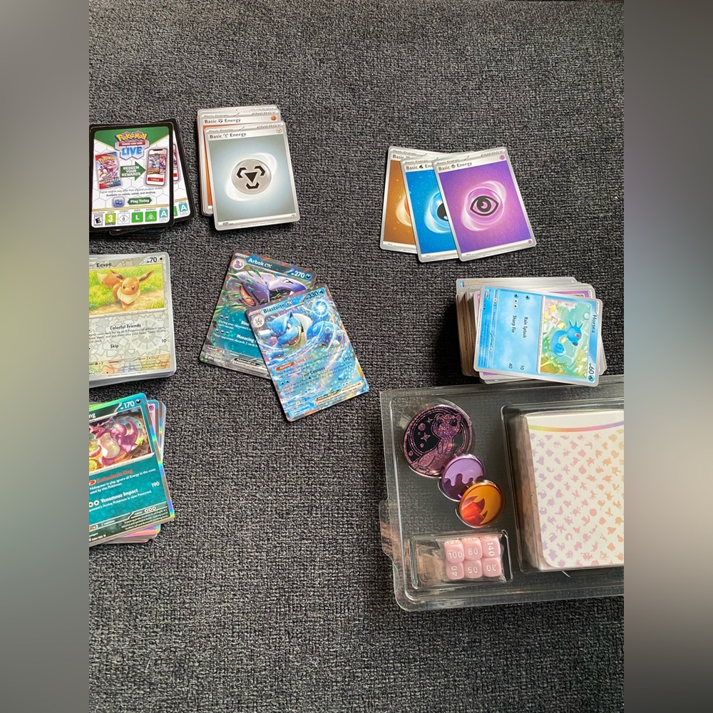 POKEMON CARDS